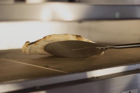Gi.Metal I-26/120 Linea Azzurra Stainless Steel Round Head Pizza Peel - The Pizza Oven Store